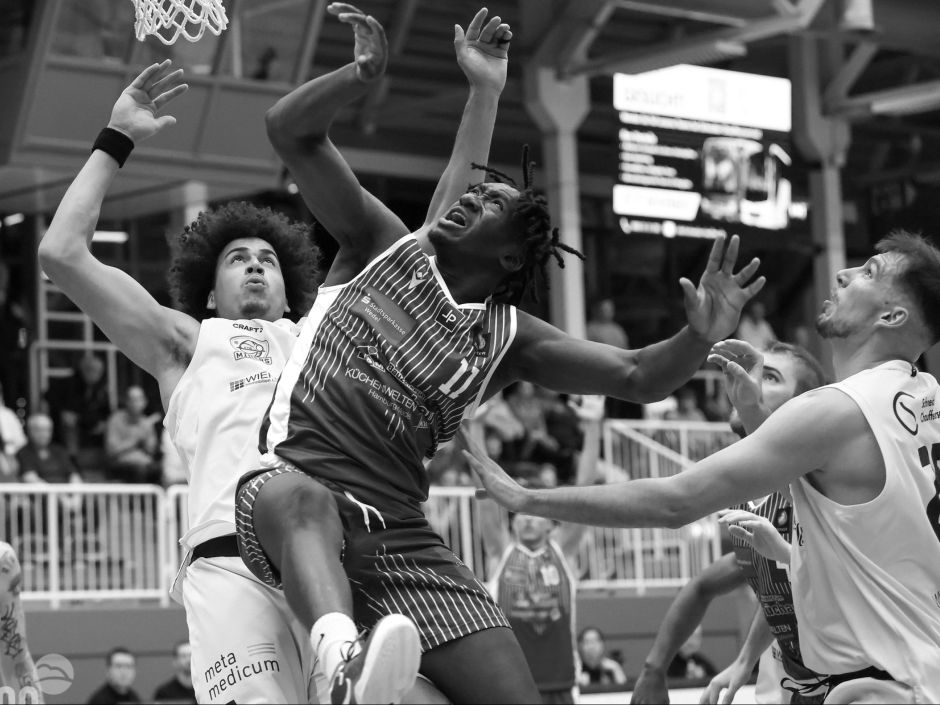 Sieg beim ungeschlagenen Spitzenreiter in Essen!