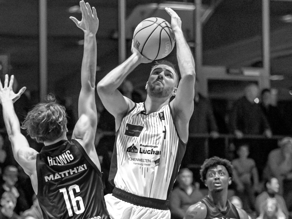 Offensivspektakel bei Sieg gegen Aufsteiger