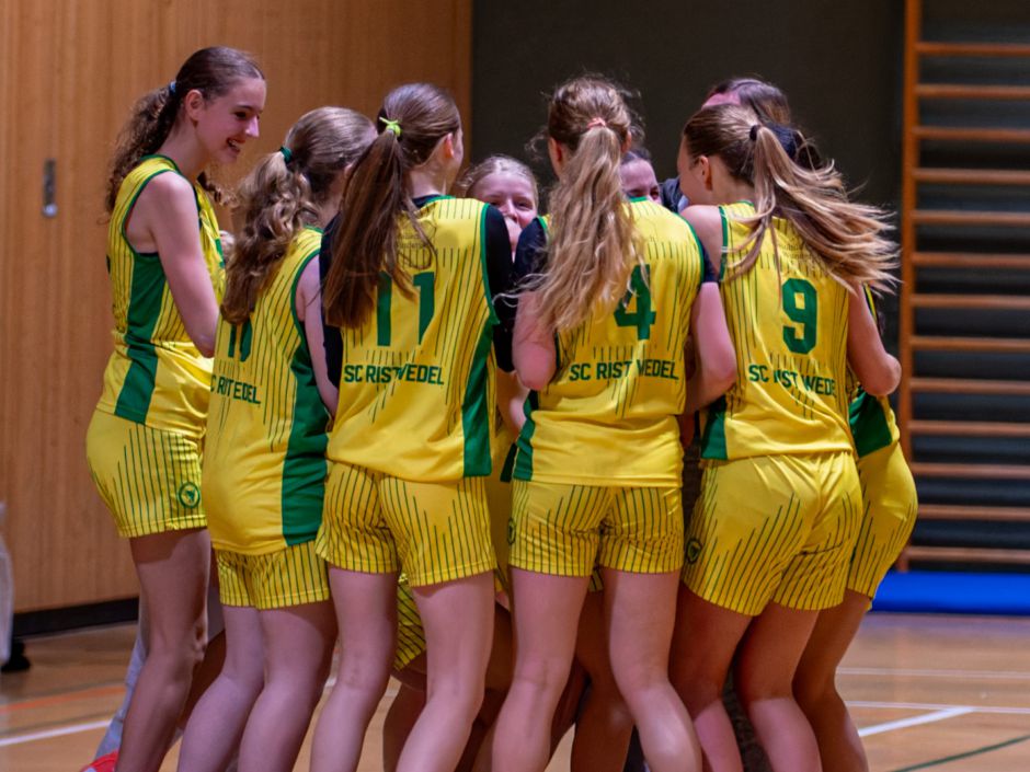 Wichtige Punkte im Klassenerhalt gegen Göttingen!